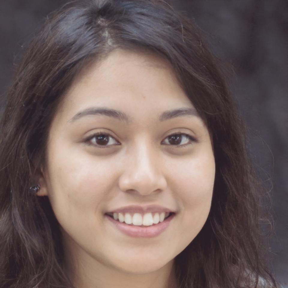 Evelyn Chen, Head of Curriculum Development